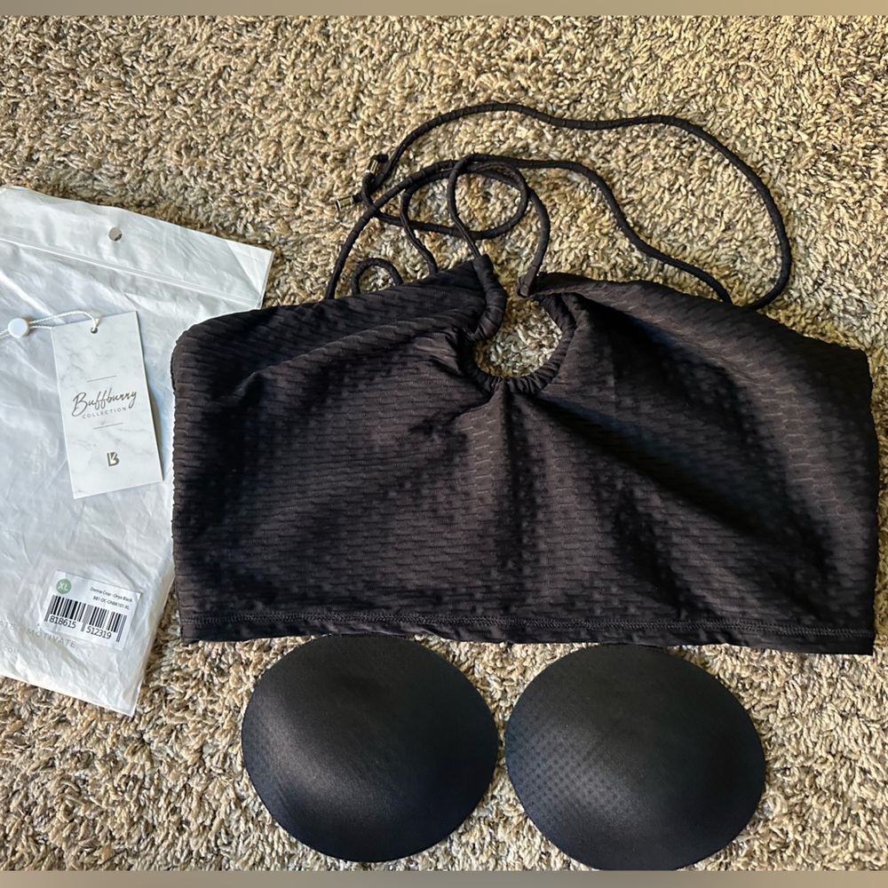 BuffBunny Donna Crop